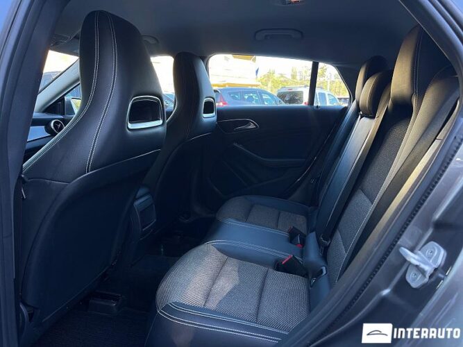 Mercedes CLA 180d 50 interauto-car