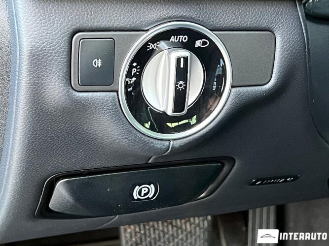 Mercedes CLS 250 38 interauto-car