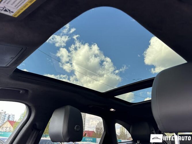 Jaguar F-Pace 48 interauto-car