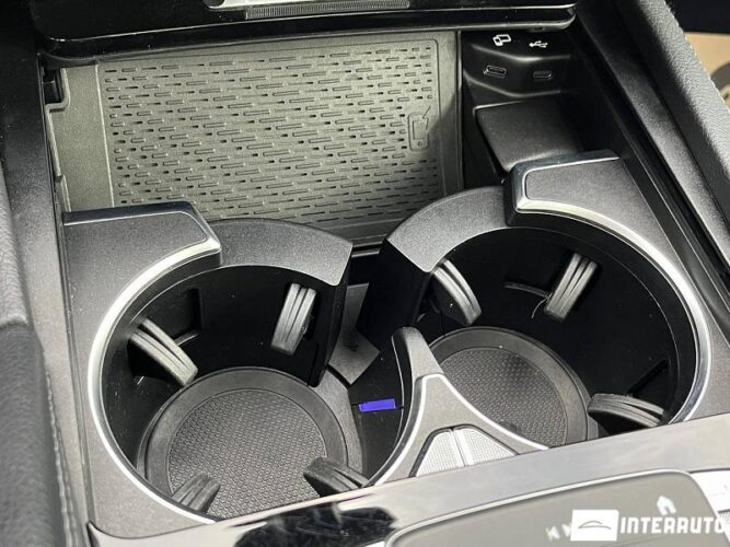 Mercedes GLE 300d 52 interauto-car