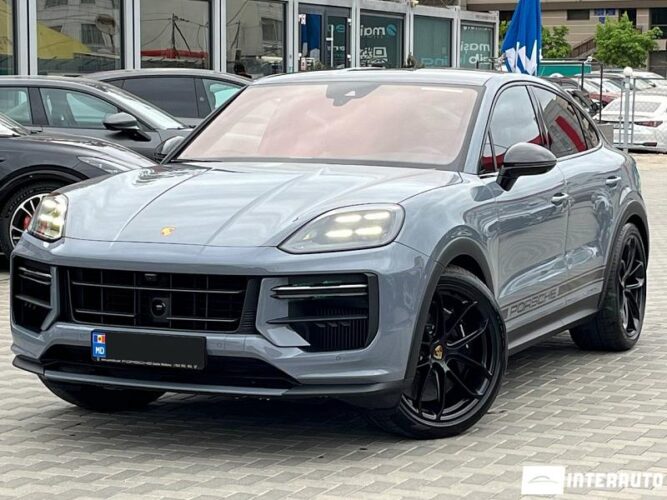 Porsche Cayenne Turbo GT Coupe 24 interauto-car