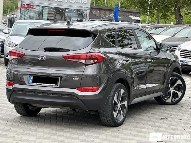 Hyundai Tucson 30 interauto-car