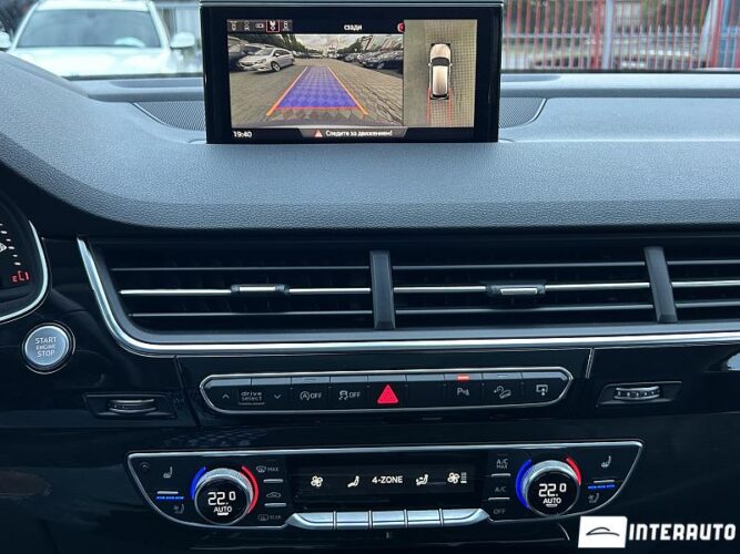 Audi Q7 46 interauto-car