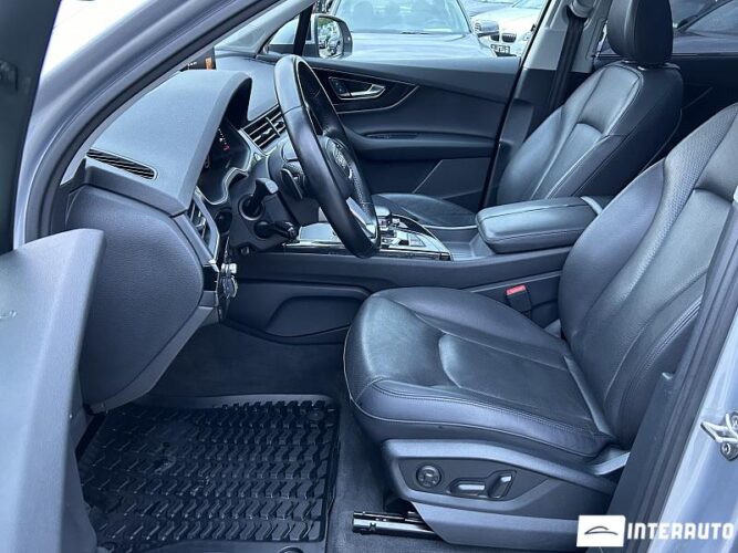 Audi Q7 41 interauto-car