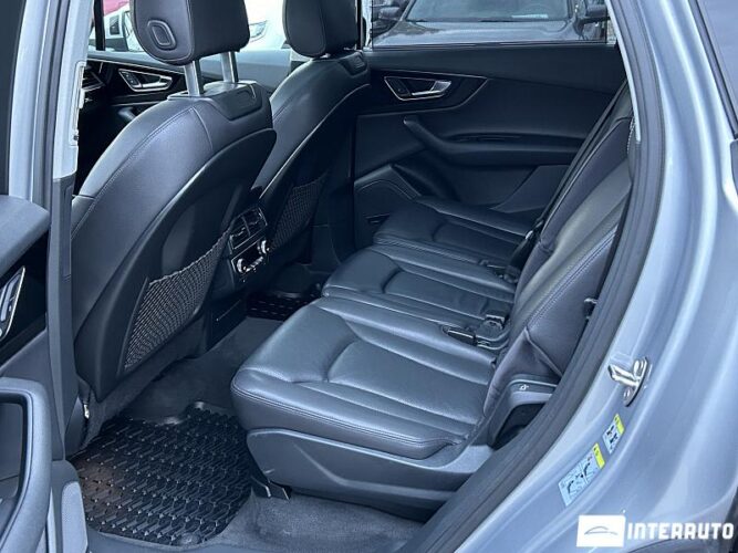 Audi Q7 50 interauto-car