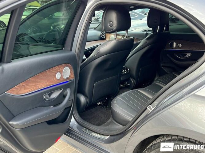 Mercedes E 300 45 interauto-car