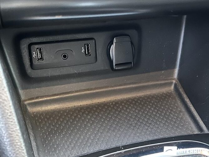 Renault Megane 48 interauto-car