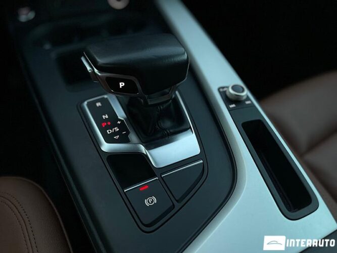 Audi A4 58 interauto-car