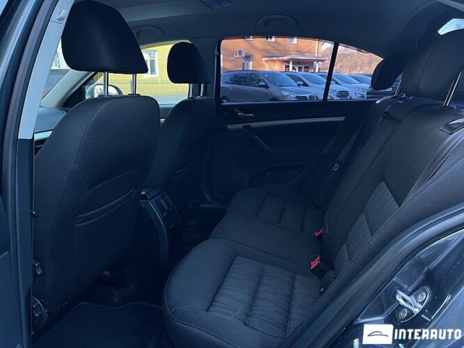Skoda Octavia 42 interauto-car
