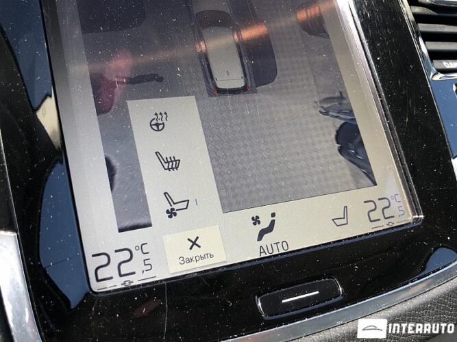 Volvo XC 90 38 interauto-car