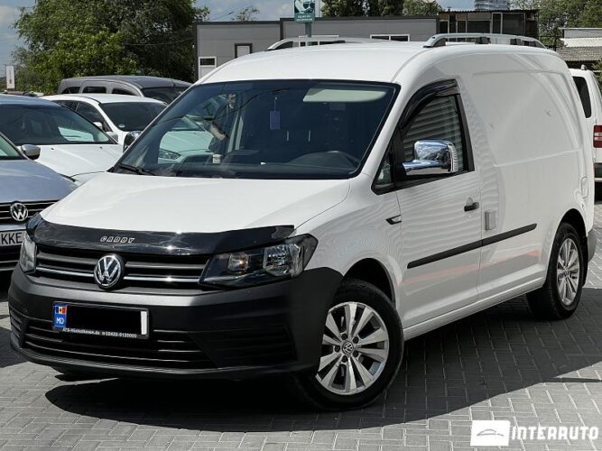 Volkswagen Caddy Maxi 28 interauto-car