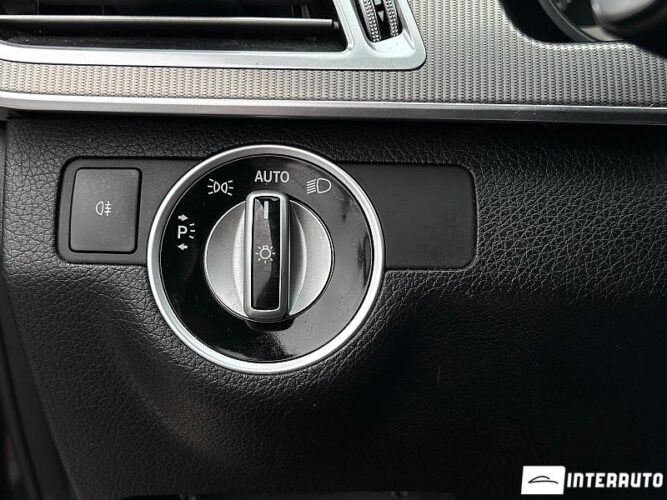 Mercedes E 300h 33 interauto-car