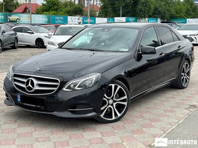 Mercedes E 300h 27 interauto-car
