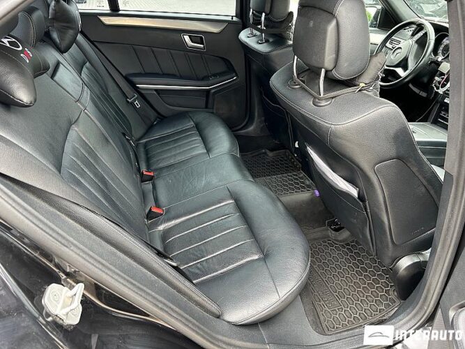 Mercedes E 300h 40 interauto-car
