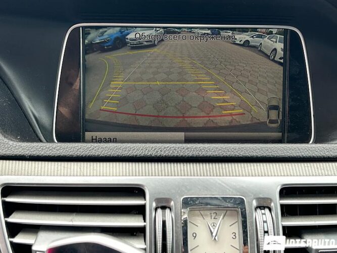 Mercedes E 300h 37 interauto-car