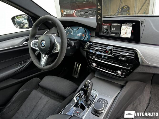 BMW 520 52 interauto-car