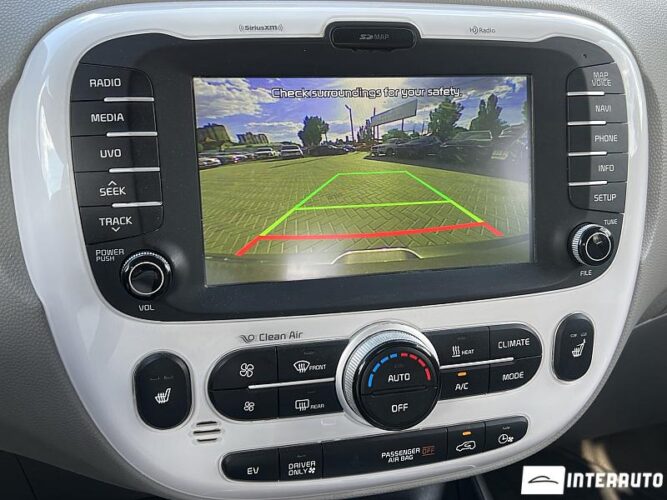 Kia Soul 43 interauto-car