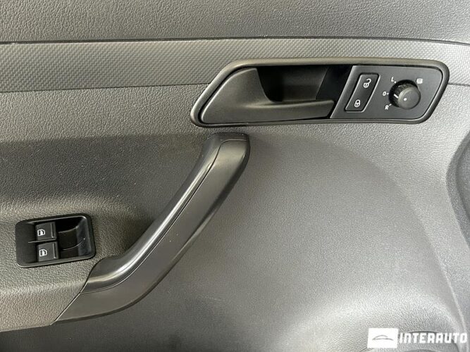 Volkswagen Caddy 33 interauto-car