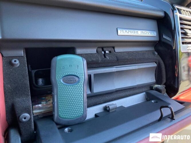 Land Rover Range Rover Vogue 49 interauto-car