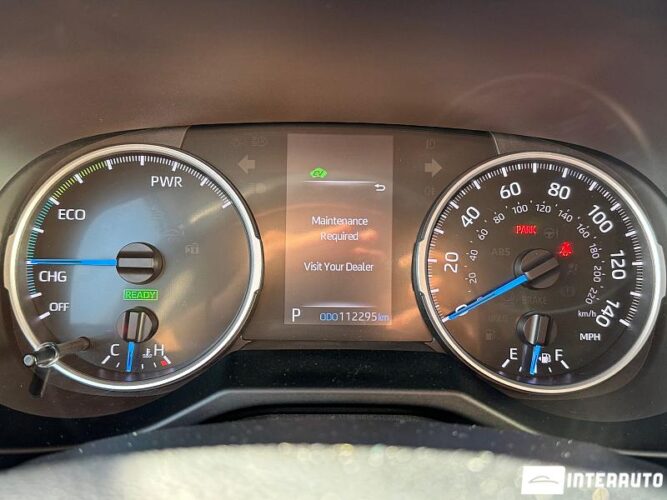 Toyota Rav-4 39 interauto-car