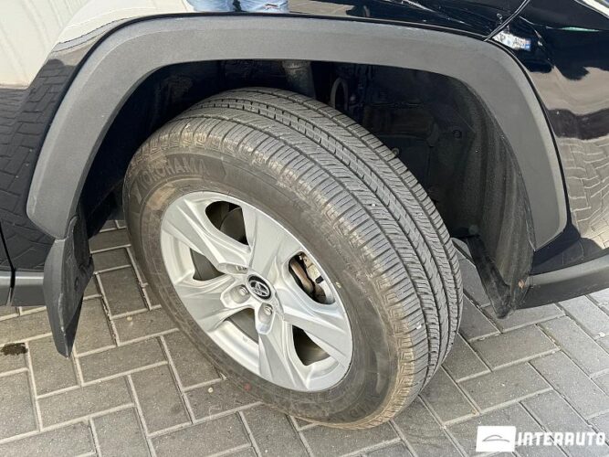 Toyota Rav-4 49 interauto-car