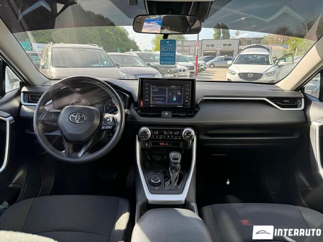 Toyota Rav-4 37 interauto-car