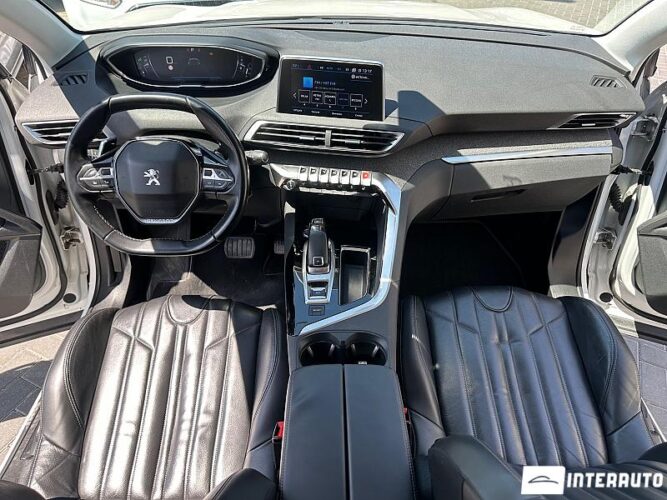 Peugeot 5008 37 interauto-car