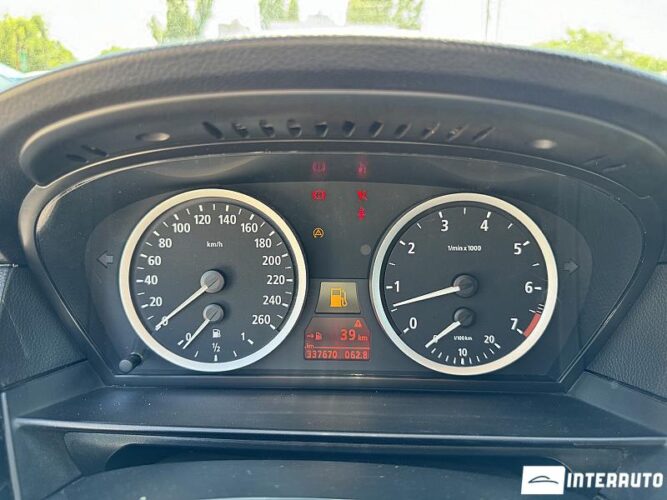 BMW 520 43 interauto-car