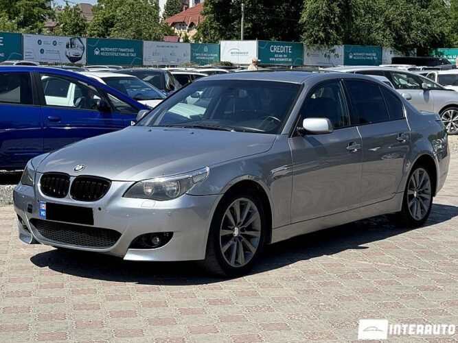 BMW 520 32 interauto-car