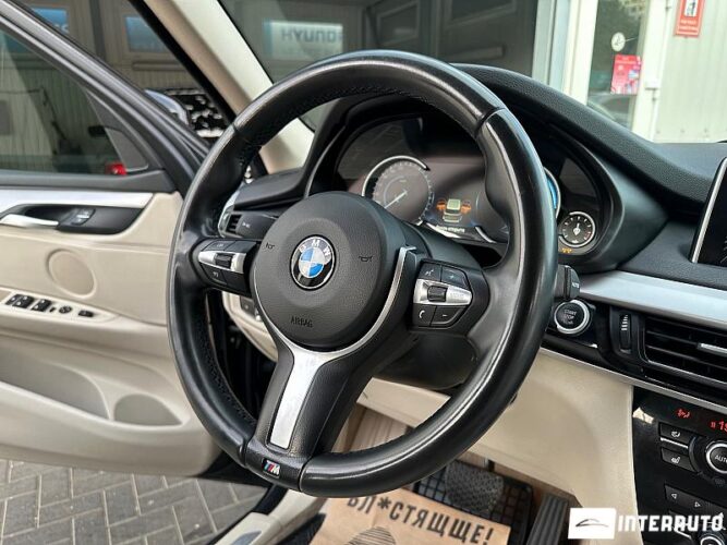 BMW X5 2.5D 40 interauto-car