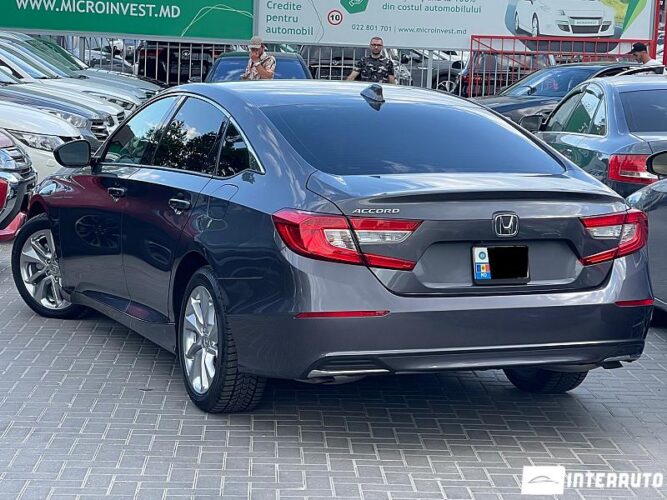 Honda Accord 32 interauto-car