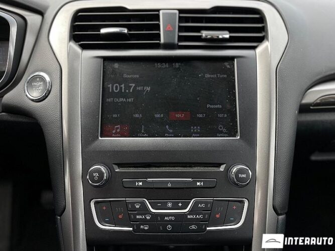 Ford Fusion 46 interauto-car