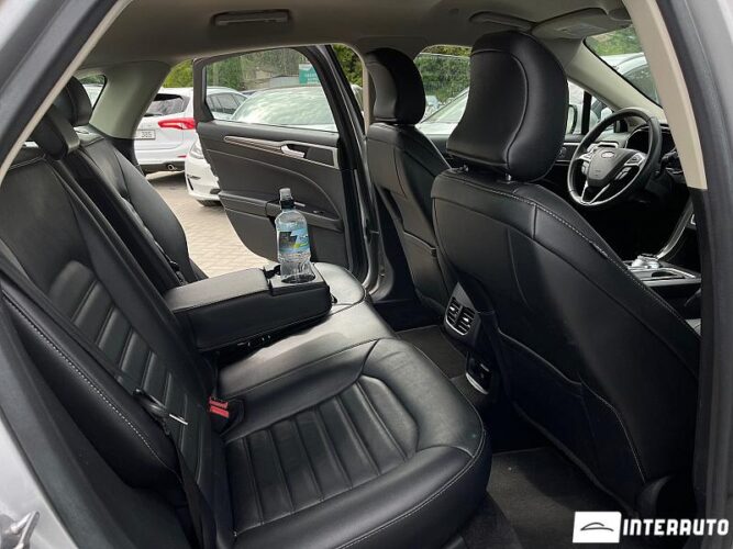 Ford Fusion 50 interauto-car