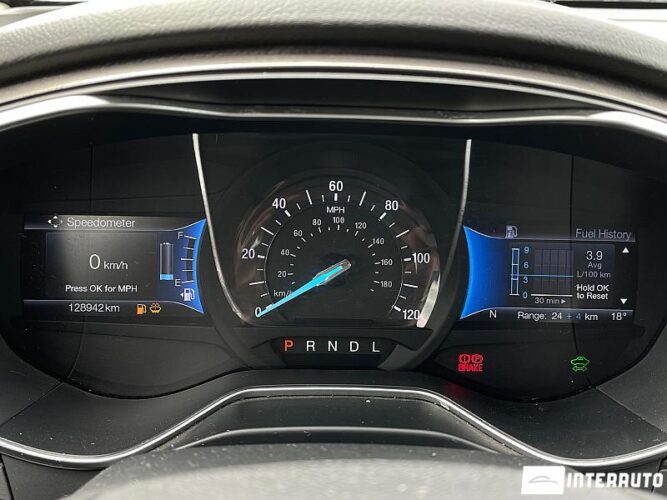 Ford Fusion 45 interauto-car