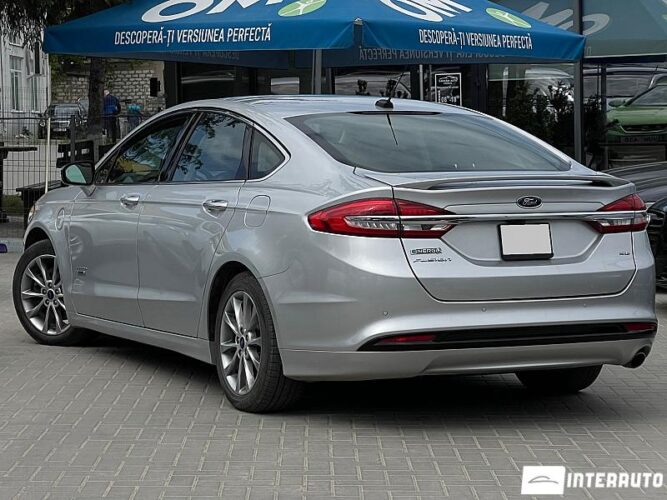 Ford Fusion 35 interauto-car
