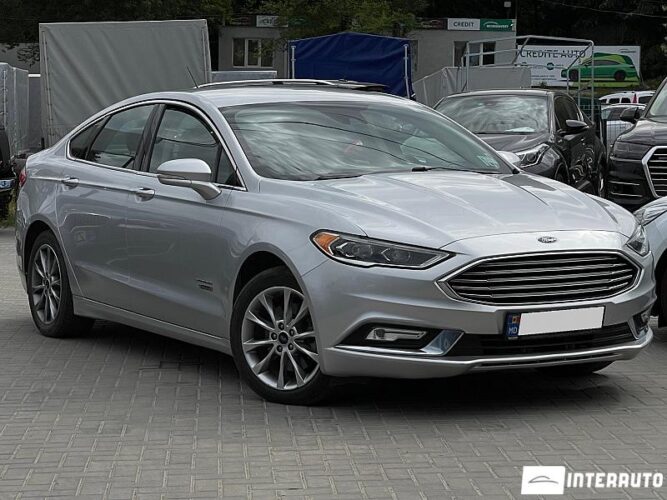 Ford Fusion 34 interauto-car