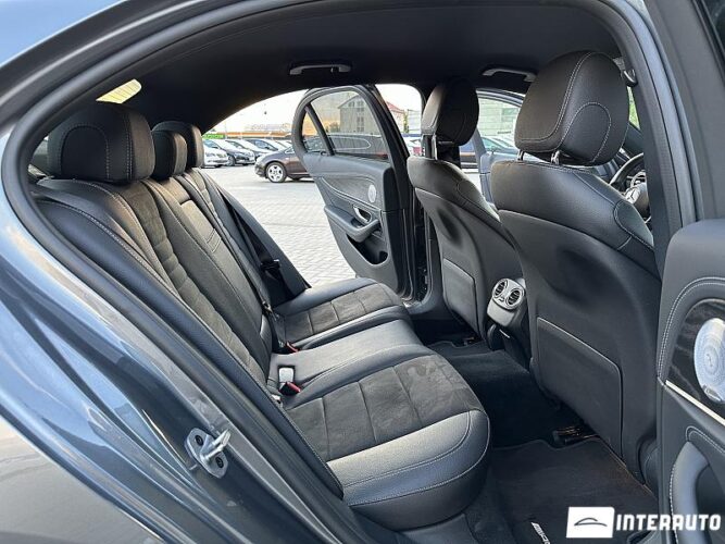 Mercedes E 220 47 interauto-car