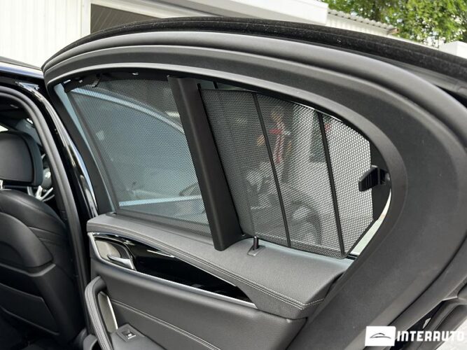 BMW 530e 53 interauto-car