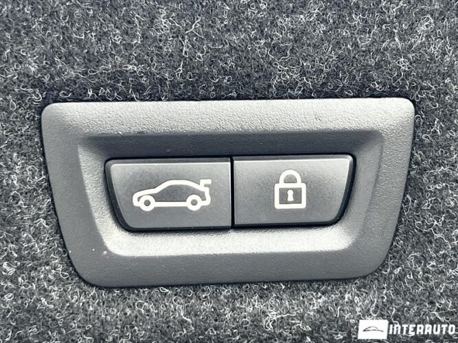 BMW 530e 49 interauto-car