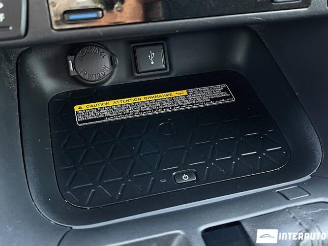 Toyota Rav-4 54 interauto-car