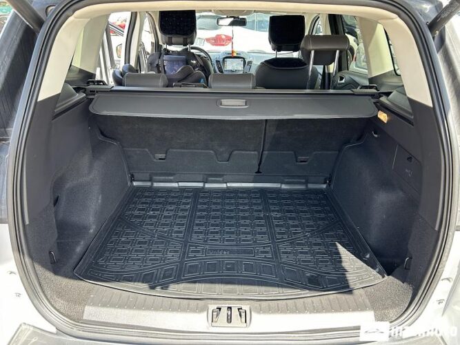 Ford Kuga 45 interauto-car