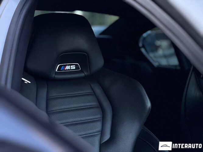 BMW M5 61 interauto-car