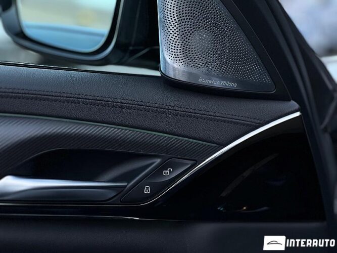 BMW M5 49 interauto-car