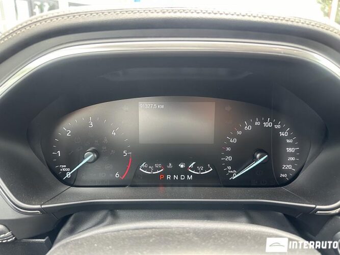 Ford Focus 46 interauto-car