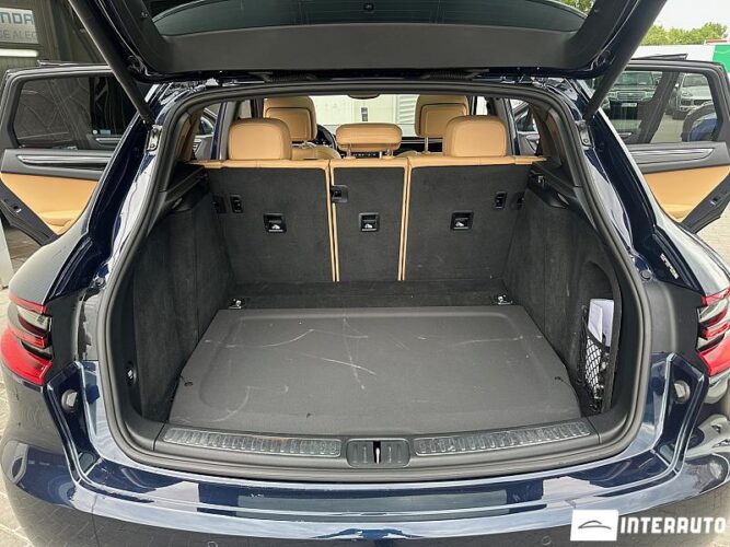 Porsche Macan 51 interauto-car