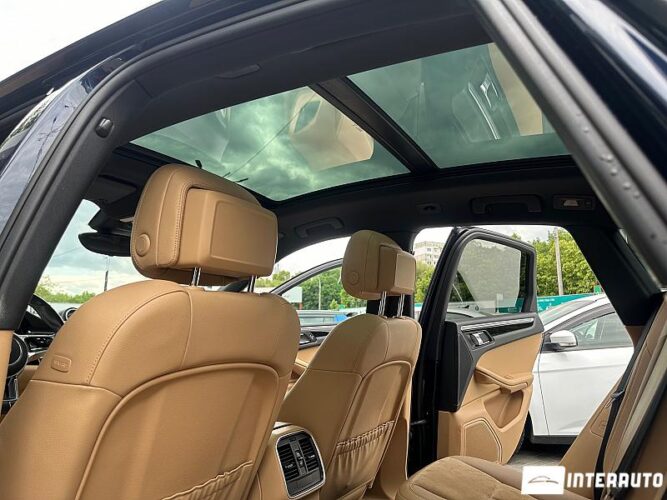 Porsche Macan 48 interauto-car