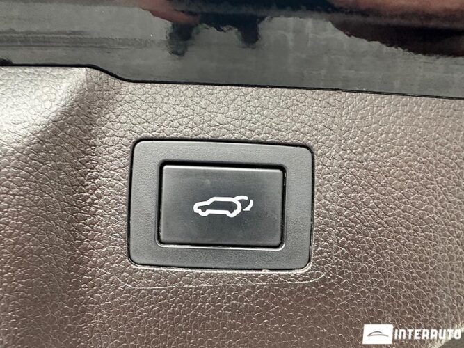 Hyundai Grand Santa Fe 48 hyundai Grand Santa Fe 2017