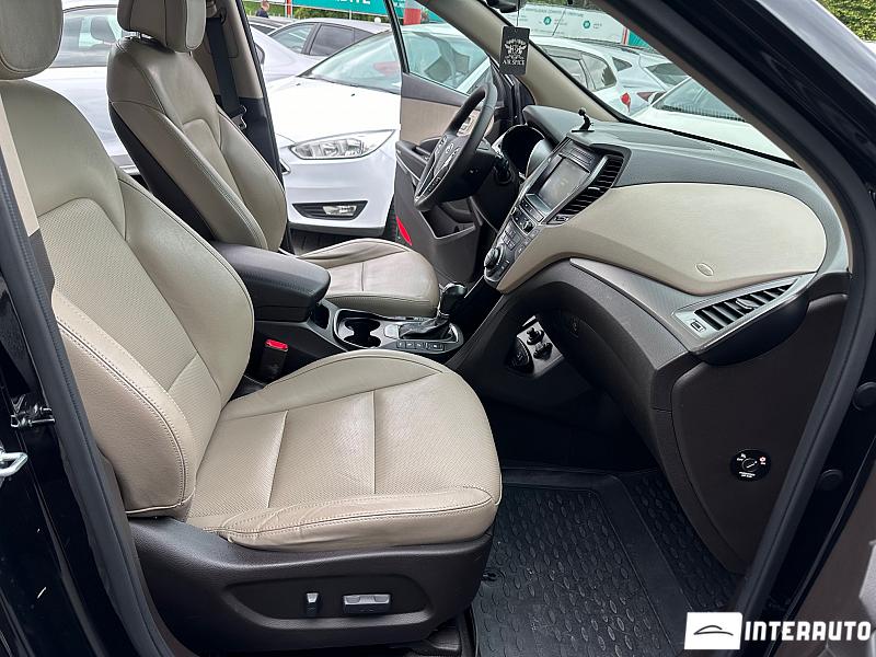 Hyundai Grand Santa Fe