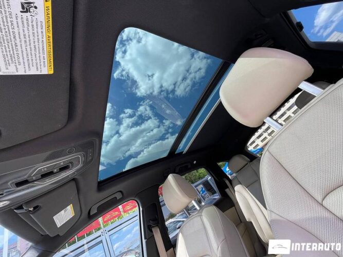 Audi Q7 45 interauto-car