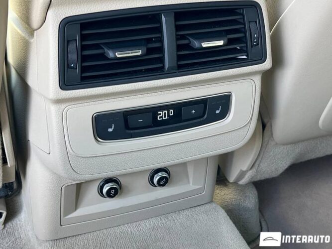 Audi Q7 46 interauto-car